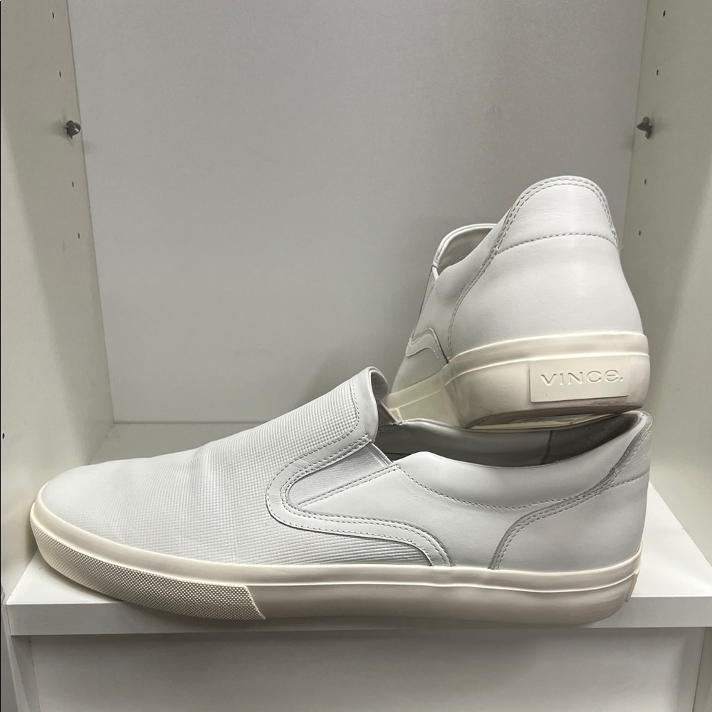 🔥🔥Vince Blair Men's Slip-On leather sneakers size 12